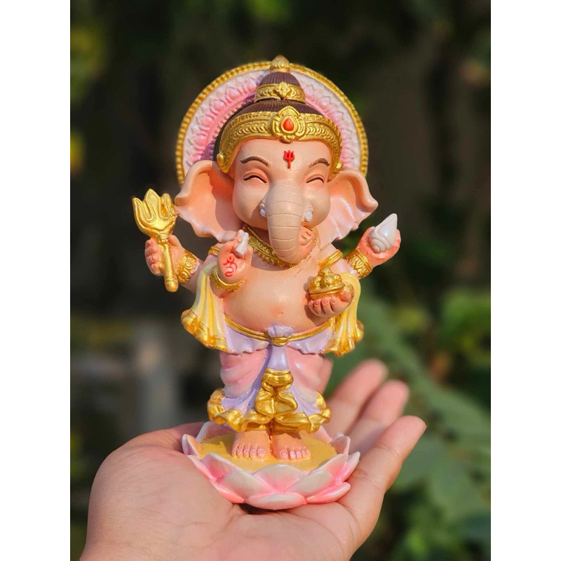 พระพิฆเนศเด็ก ปางมหาเศรษฐี สีพาสเทล “คอลใหม่“ 2025 ปลุกเสก เบิกเนตรแล้ว นำขึ้นบูชาได้เลย (เด็กยืนพาสเทล)