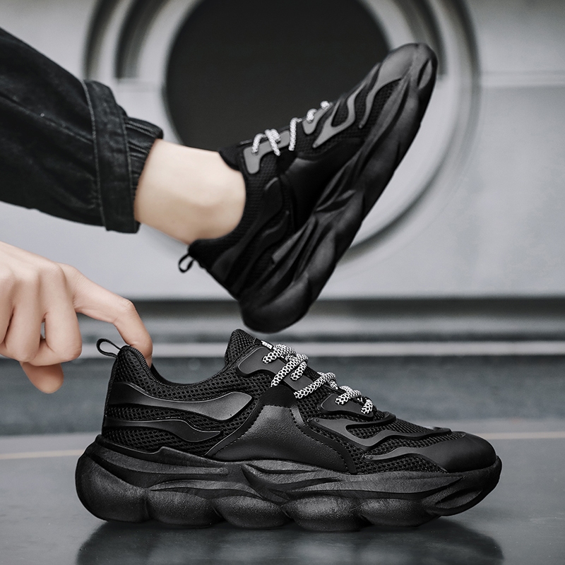 【Venous】2025 รองเท้าผู้ชายสีขาวแบบเป็นกันเอง รองเท้าผู้ชายน้ำหนักเบา รองเท้าผู้ชายแบบตัดต่ำ ยาง รองเท้าผู้ชายแบบสบายๆ