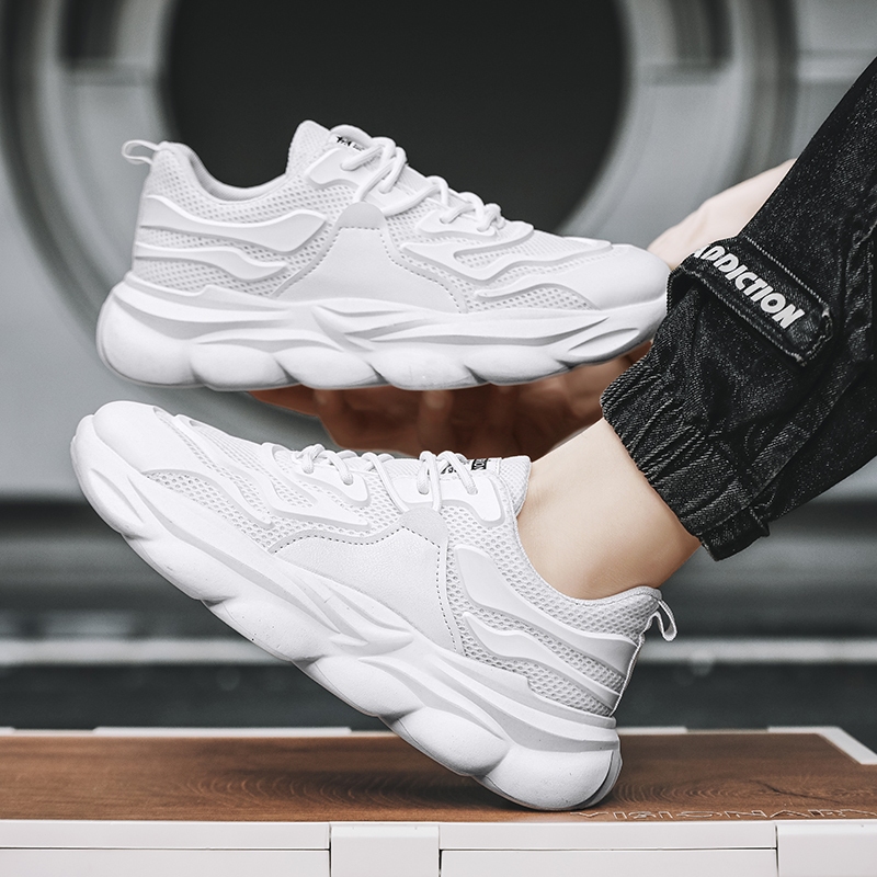 【Venous】2025 รองเท้าผู้ชายสีขาวแบบเป็นกันเอง รองเท้าผู้ชายน้ำหนักเบา รองเท้าผู้ชายแบบตัดต่ำ ยาง รองเท้าผู้ชายแบบสบายๆ