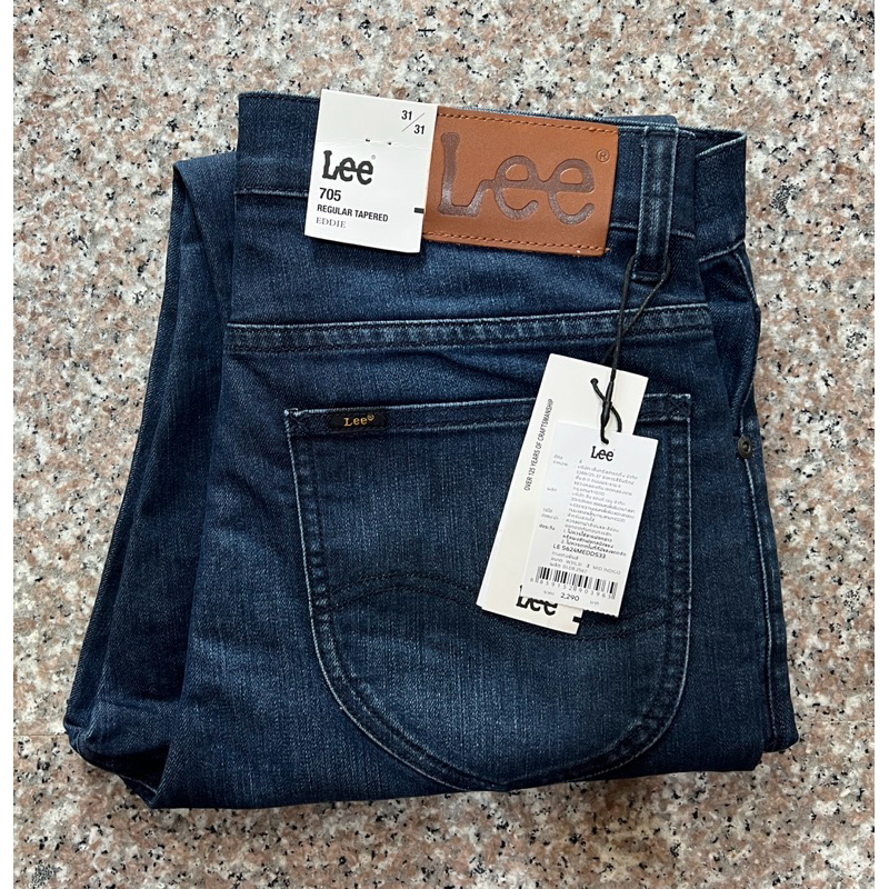 LEE 705 EDDIE กระบอกเล็กเข้ารูป ยีนส์ชาย ยืด เอวกลาง เป้าซิป ของแท้จาก SHOP