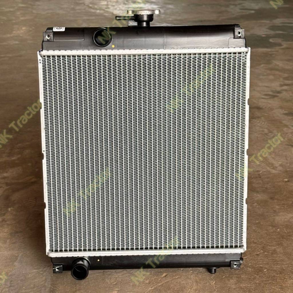 L4018 / L4028 หม้อน้ำ (หม้อน้ำ หม้อน้ำรถไถ รถไถนา รถแทรคเตอร์)