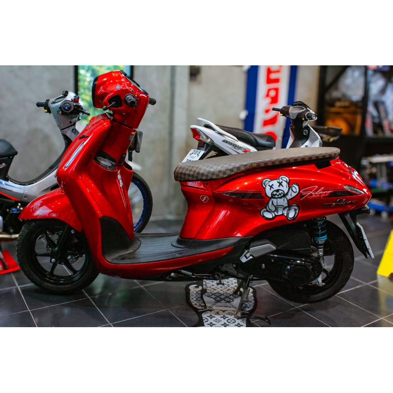 Hinsticker สติ๊กเกอร์แกรนด์ ฟีราโน่. ลายหมี สำหรับรถสีแดง - รูปที่ 7