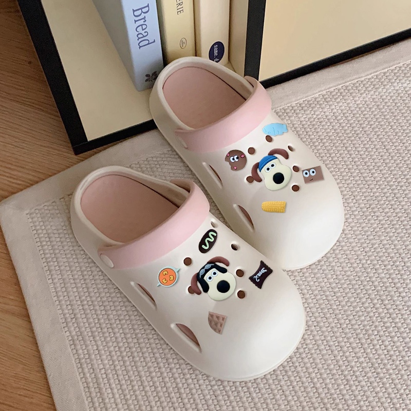 Koimoi ใหม่พร้อมส่ง รองเท้าแตะหัวโตแฟชั่น มีสายรัดส้น ใส่ได้ 2 แบบสีสวยมากมีให้เลือกหลากหลายสี ทรงสวยน้ำหนักเบา วัสดุทำจ