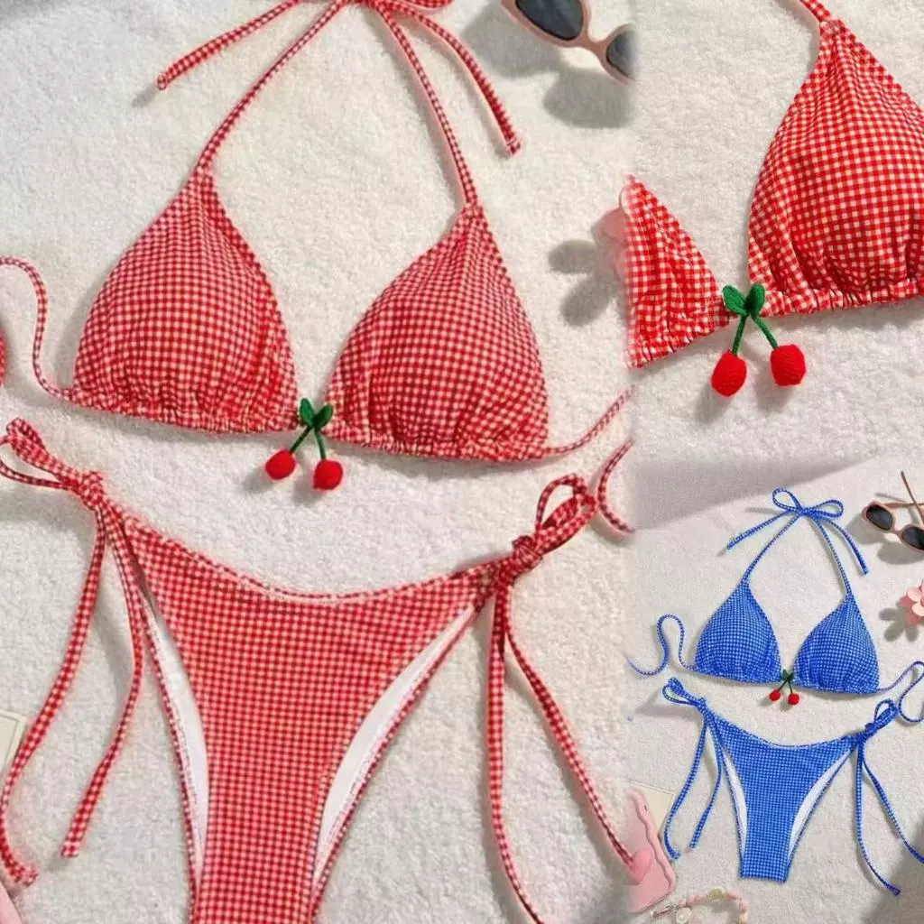 🌸Swift Bra🌸บิกินี่ 2 ชิ้น sexy bikini รูปแบบกริด จี้เชอร์รี่สุดน่ารัก แฟชั่น โชว์หลัง มีฟองน้ำ