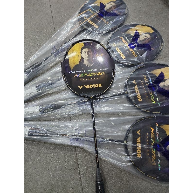 ไม้แบดมินตัน AuraSpeed  HS PLUS (HENDRA)