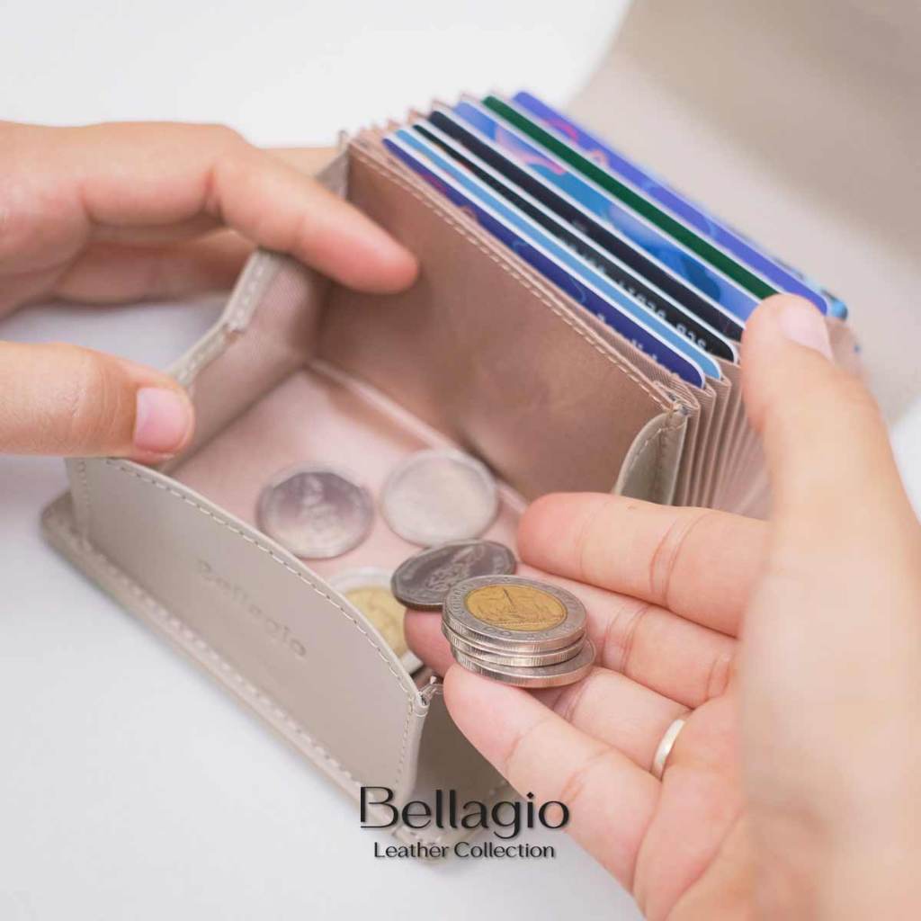 Bellagio รุ่น Chloe Wallet กระเป๋าสตางค์/เก็บบัตร หนังวัวแท้พรีเมียม (กระดุมแม่เหล็ก)