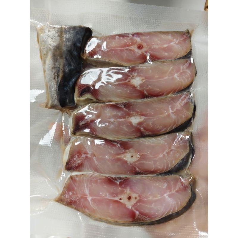 ปลาอินทรีย์เค็มหอม ชิ้นละ20 ซื้อ 5แถม1 ราคา95บาท ส่งตรงปรก สูตรเค็มน้อย - รูปที่ 3