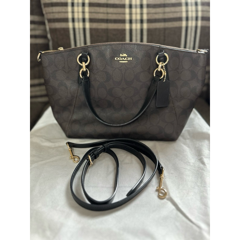 ส่งต่อ มือสองของแท้ 100% coach ทรงพัด 13 นิ้ว