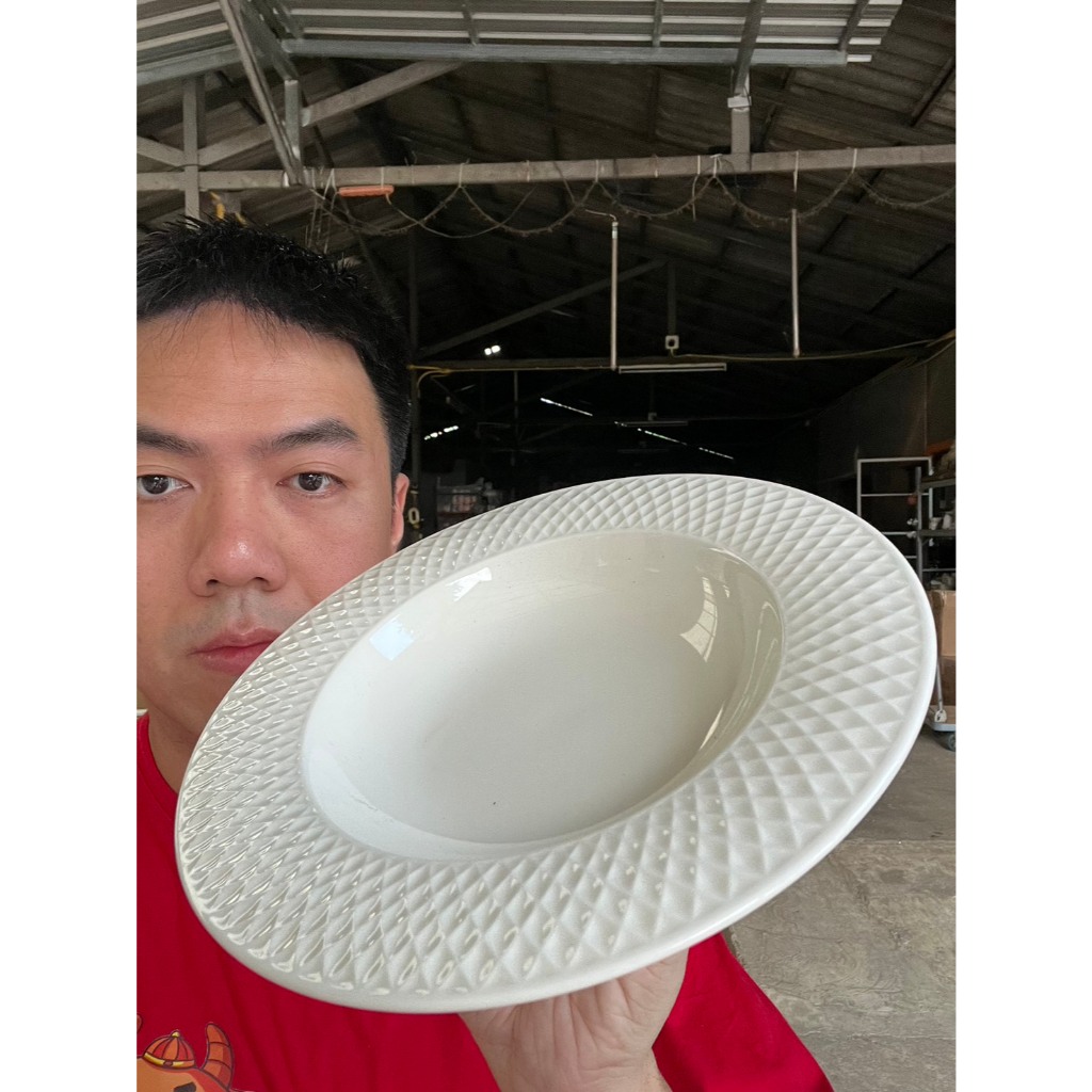 จานเซรามิก จานหลุม จานพาสต้า ขนาด 9 นิ้ว สีขาว ลายลูกกอล์ฟหรือลายเพชร เนื้อพอร์ซเลน porcelain ceramic ออกใบกำกับภาษีได้