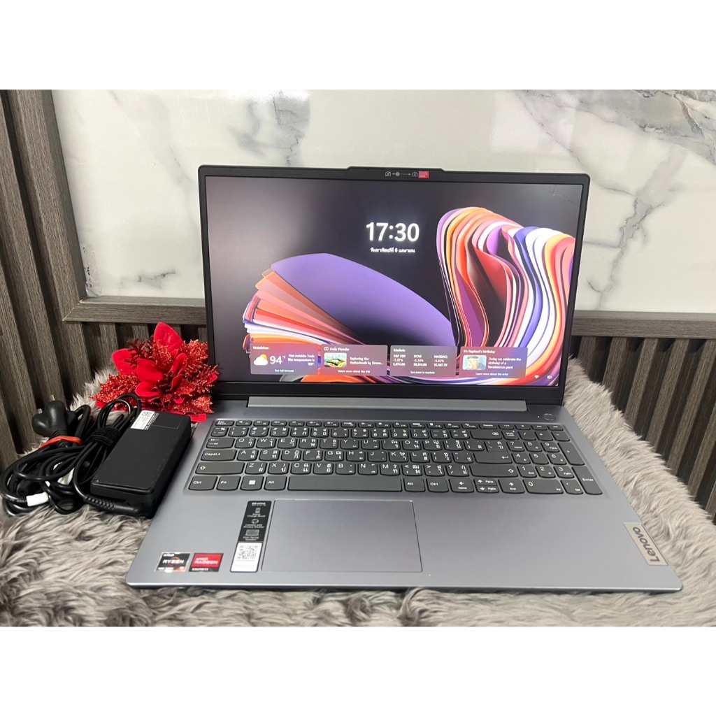 โน๊ตบุ๊ค LENOVO IDEAPAD SLIM 3 15AMN8-82XQ00C2TA (ARCTIC GREY)