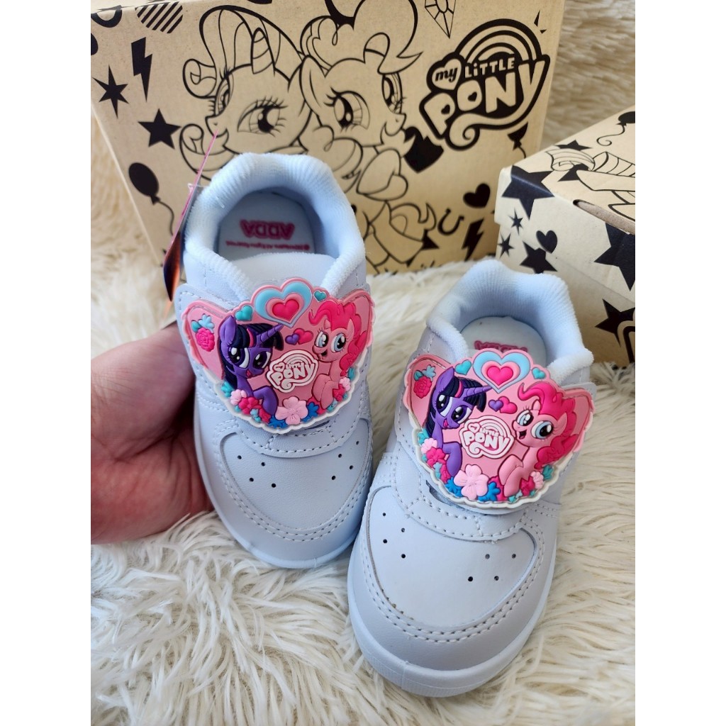 ADDA รองเท้านักเรียน รองเท้าพละเด็ก ลายม้าโพนี่ Pony เทปมีไฟ รุ่นปี67 ไซต์25-33 ราคา ถูกที่สุด ดีลบีเคเค แกลเลอรีภาพที่ 4