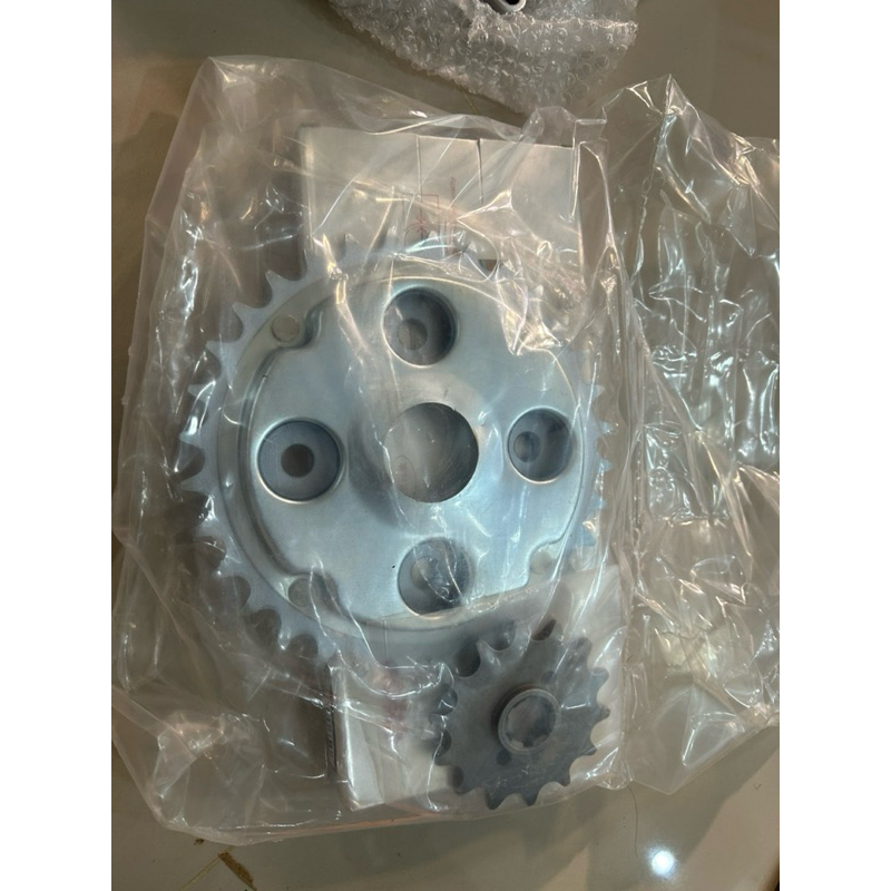 ชุดโซ่สเตอร์Rebel250 14+32 พร้อมโซ่