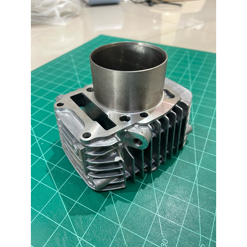 เสื้อสูบw125 ลูก66-70-72 ปลอกยาว ปลอกหนา ใส่ชัก7-9ได้เลย มี3ขนาดให้เลือก 66-70-72