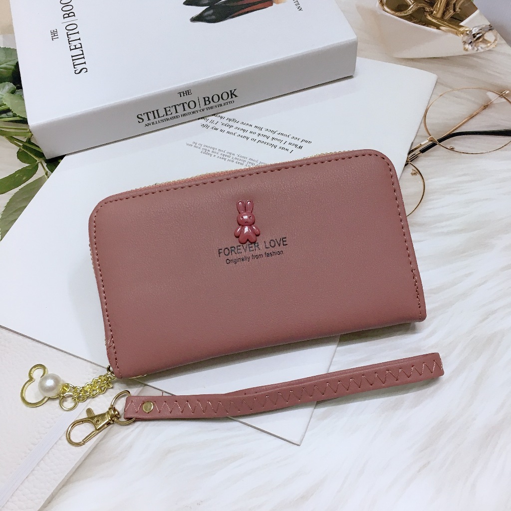 DN005#กระเป๋าสตางค์ใบกลางมีช่วงใส่บัตรงทั้งหมด4ช่อง 📌วัดสุด:หนังPU รุ่นใหม่มีสายคล้องมือทุกใบค่ะ
