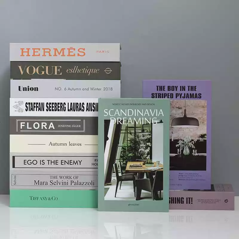 หนังสือตกแต่งสไตล์มินิมอล กล่องเก็บของซ่อนได้ thumbnail 4