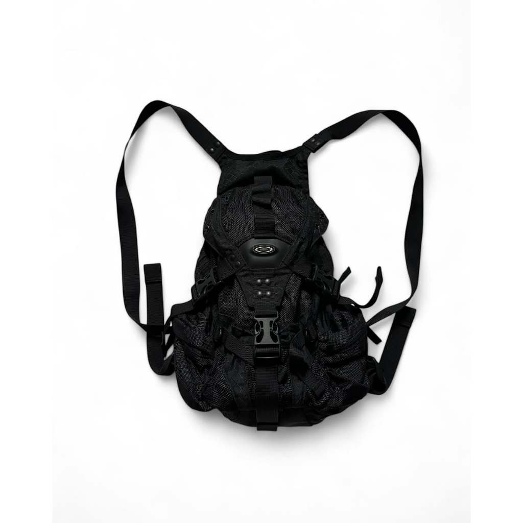 กระเป๋าเป้ OAKLEY  มือสอง ของแท้ 💯