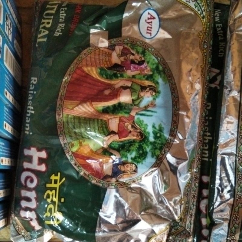 เฮนน่าHenna ย้อมผมดำ