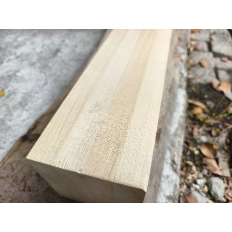 ไม้Basswood 10x10x30cm ไม้เพลาะ