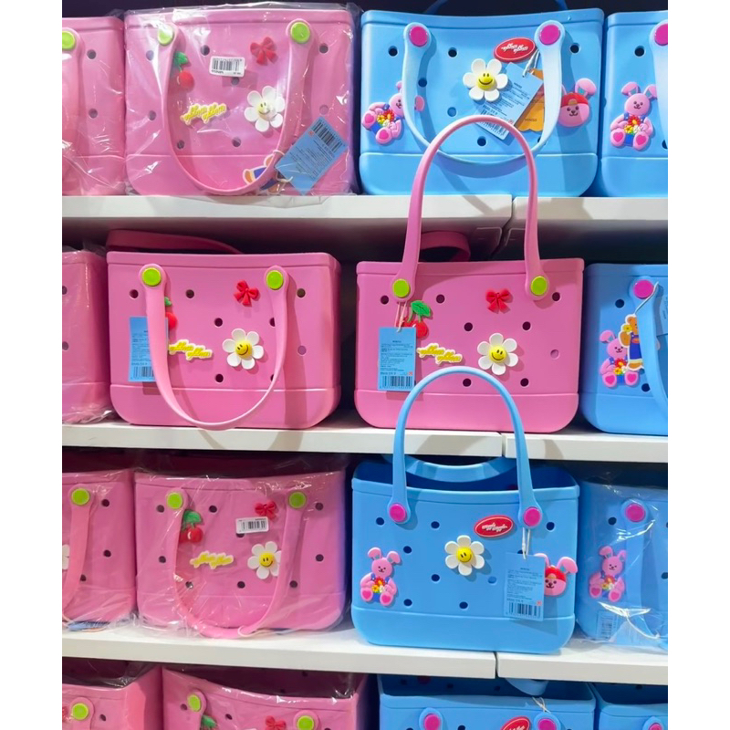 [พร้อมส่ง] กระเป๋า Wiggle Wiggle x Miniso ของแท้ 100%