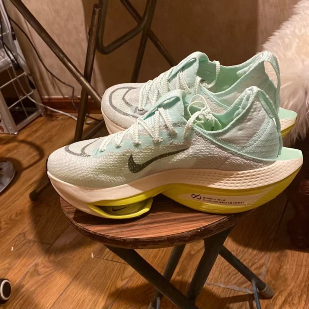 ❤️🚛รอพรีออเดอร์❤️Nike Air Zoom Alphafly Next% 2 รองเท้า รองเท้าวิ่งมาราธอนรองเท้าผ้าใบ (ของแท้ 💯%）