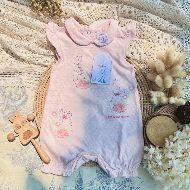 เสื้อผ้าเด็ก รอมแขนขาสั้น*E57