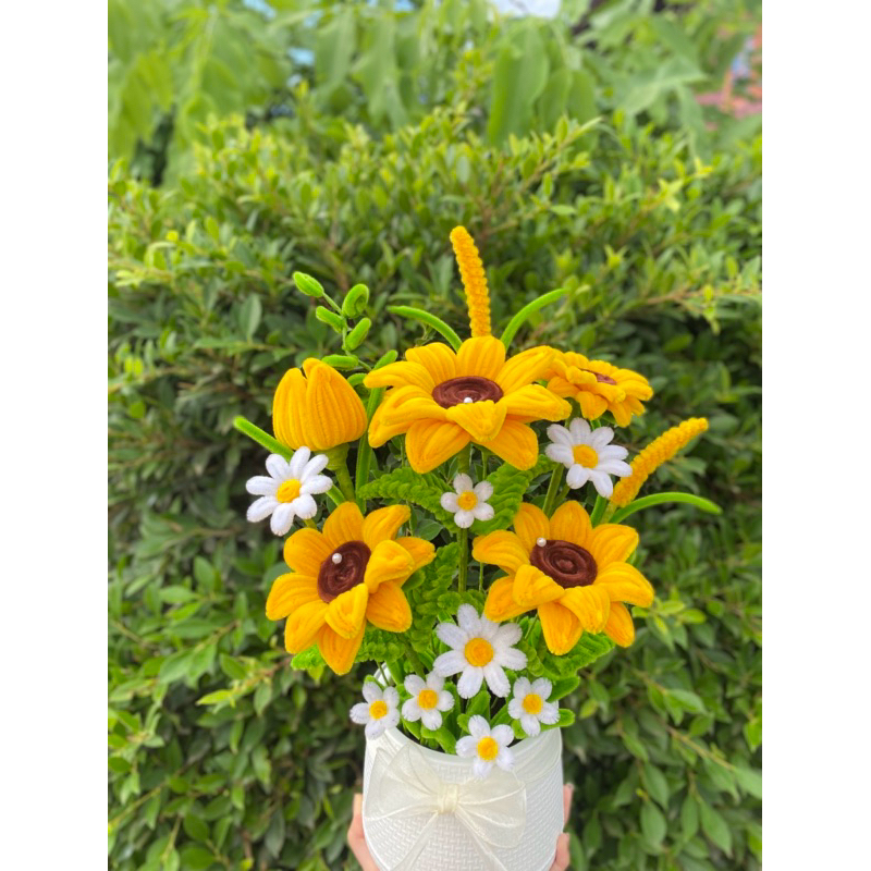 กระถางดอกทานตะวันลวดกำมะหยี่