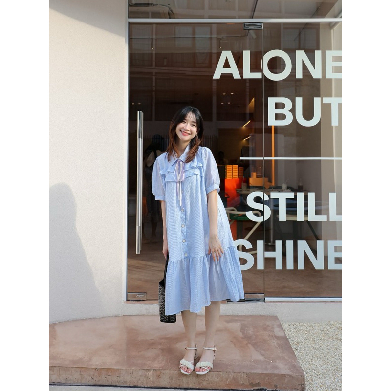 Woody dress เดรสผู้หญิงมีกระดุมหน้าทรง oversize ไปคาเฟ่ เที่ยวทะเล ให้นมบุตร