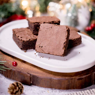 ขนม บราวนี่ Brownie รส ช็อกโกแลต ขายส่ง ชิ้นใหญ่ กำไรสูง (1ลัง20ชิ้น) อบพร้อมทาน แช่แข็ง