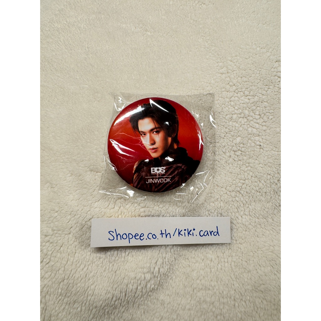 เข็มกลัด Jinwook Bus light the world
