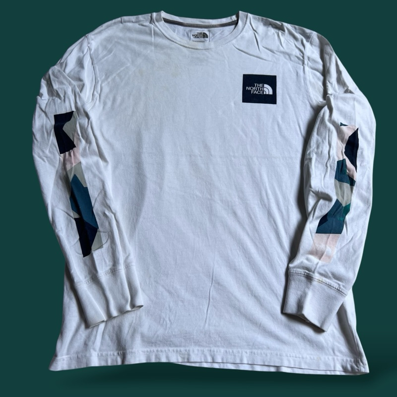 เสื้อยืดแขนยาว TNF มือสอง