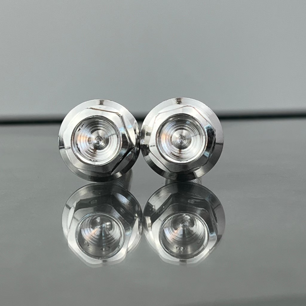 น็อตยึดโช๊คหลัง ตัวผู้เบอร์ 14 (หัวเจาะเลส) 10×35 ( 2 ตัว ) น็อตแต่ง เลสแท้ #น็อต #น็อตตัวผู้ - รูปที่ 2