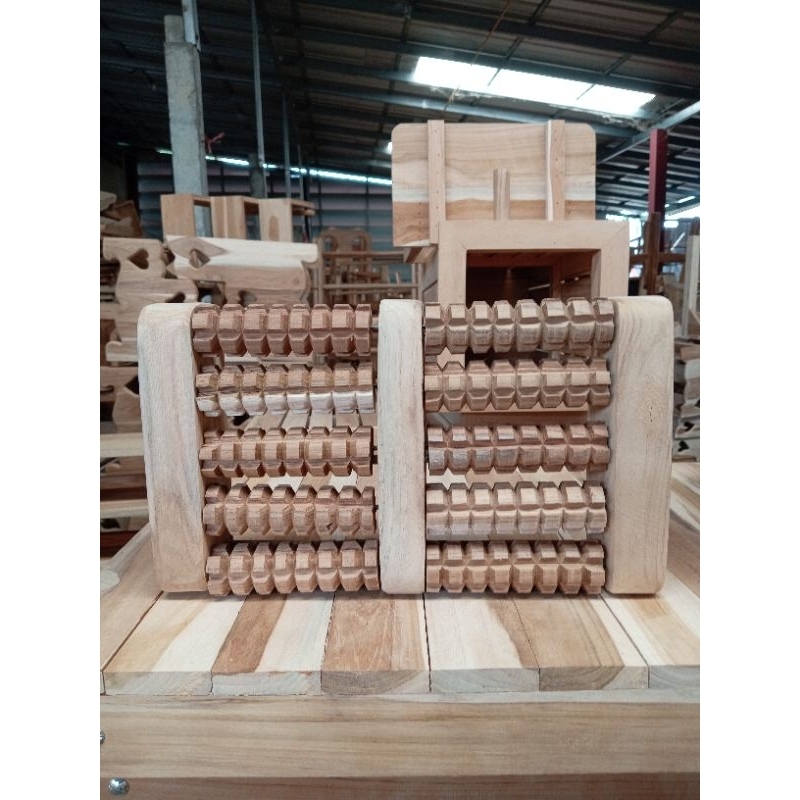 I75ปุ่ม​นวด​ฝ่าเท้า​เพื่อ​สุขภาพ​