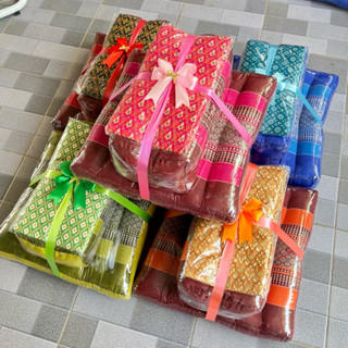 ชุดรับไหว้เบาะรองนั่ง + หมอนหนุนดี+ผ้าขนหนูนาโน/ผ้าขาวม้า/ผ้…