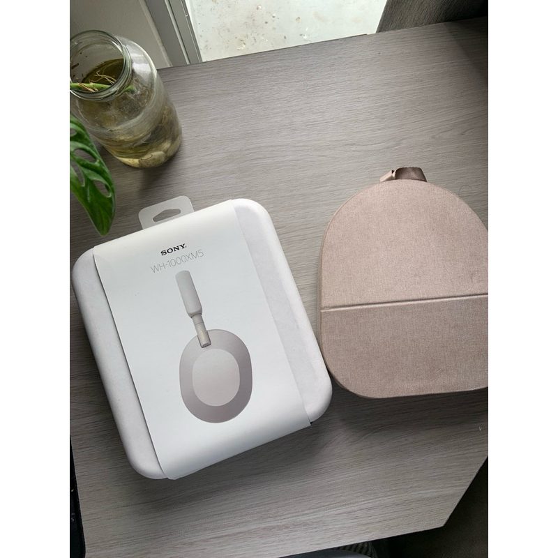 หูฟัง Sony wh-1000xm5 มือสอง หูฟังตัวท็อป สภาพดี