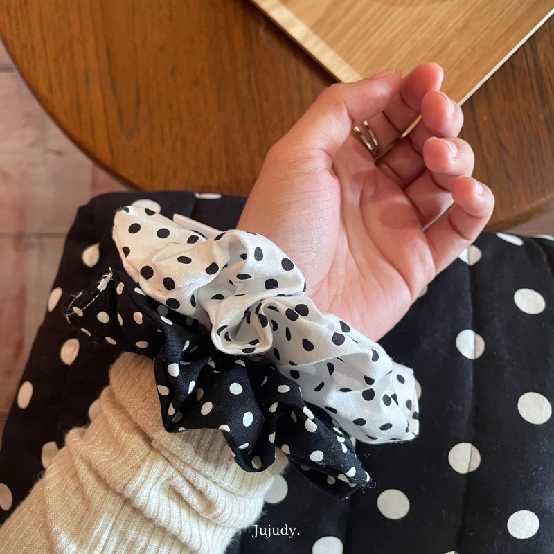 🫧 Scrunchies  -  Polkadot  ยางรัดผมลายจุด ⚫️ ♡ 🐰💌🫧