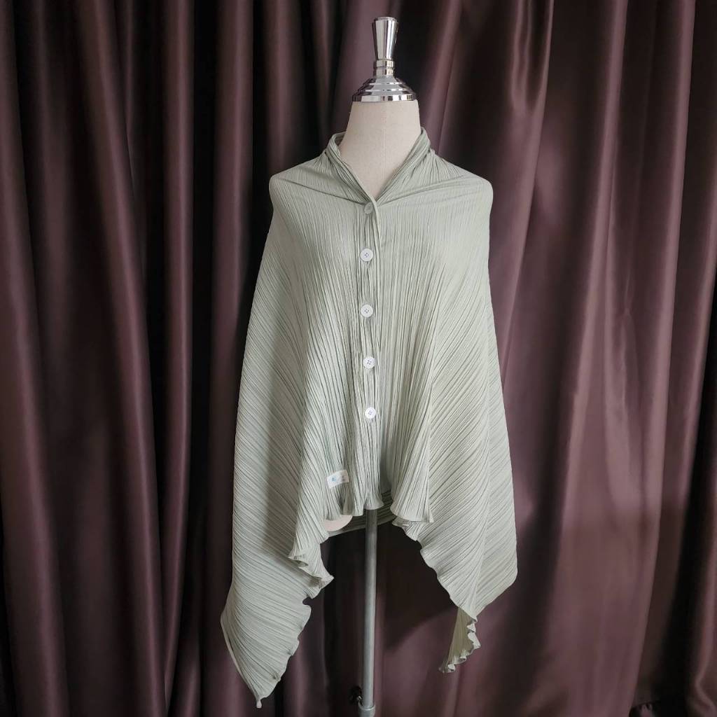 (ส่งต่อ / ส่งฟรี) ผ้าคลุมให้นม Qd Nursing Cover: Flexi (Pleat) สีเขียว /qd little things
