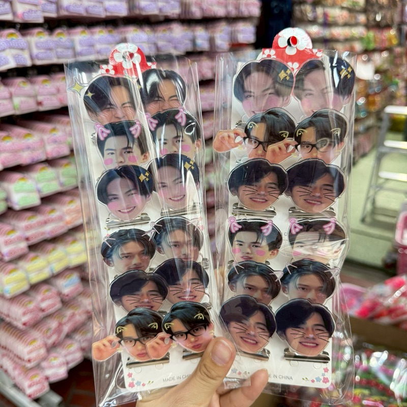 หนีบเข็มขัด BUS ✨ ตัวหนีบเข็มขัด วงบัส 1แผง 12ชิ้น