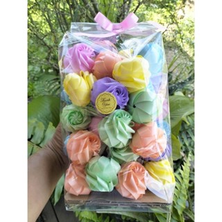 เหรียญโปรยทานงานบวชดอกกุหลาบแย้มตัวเปล่าคละสีพาสเทล50ดอก