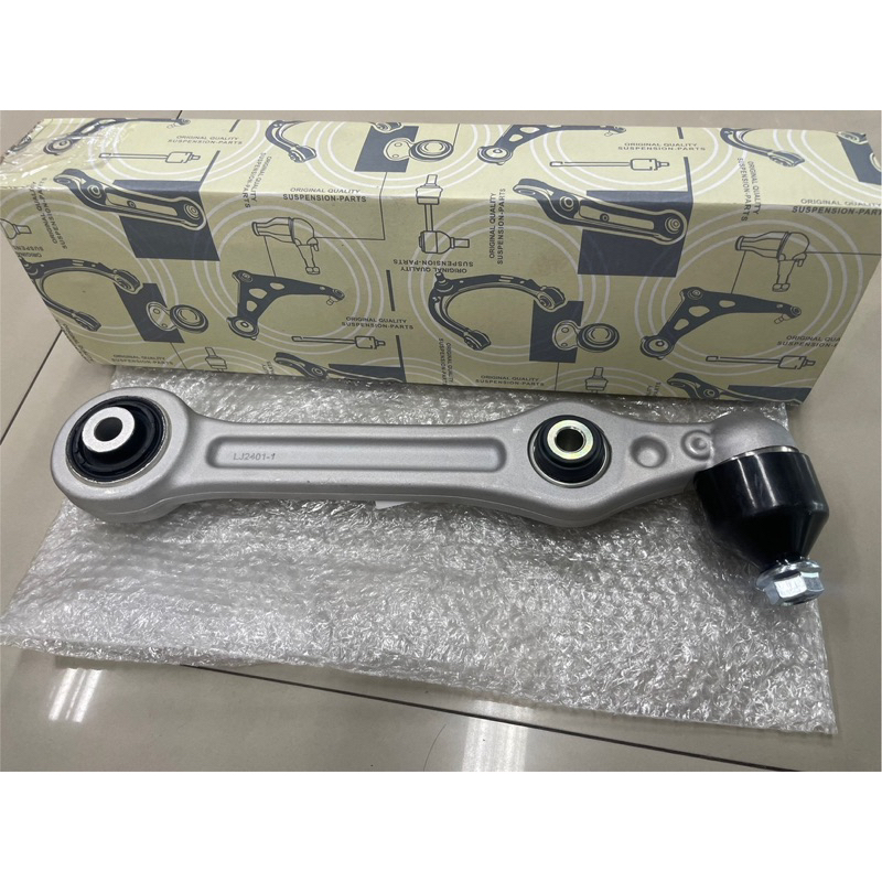 ปีกนก CLS53 l GLC43 ปีกนกช่วงล่าง พร้อมส่ง สำหรับ BENZ C43! CLS53