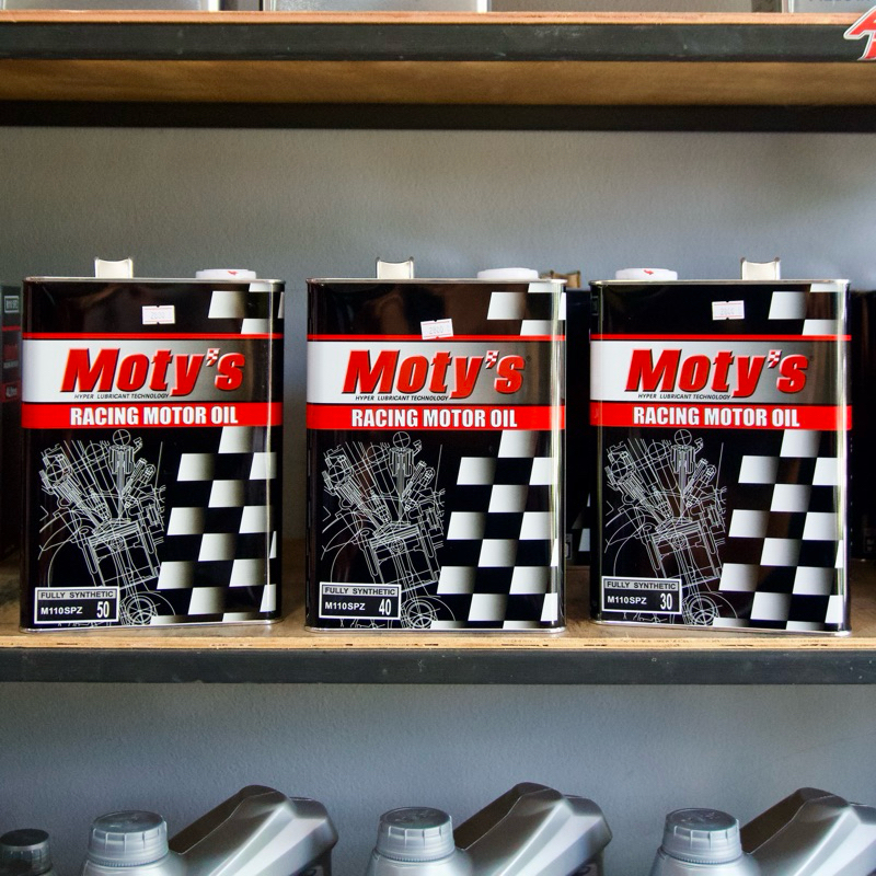 Moty’s M110 Fullysynthetic Esterbase 4L (Made in Japan) ပြိုင်ကားသုံး မော်တော်ဆီ