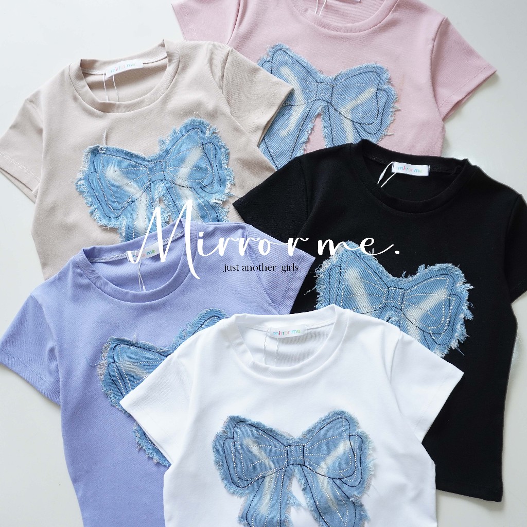 mirrorme เสื้อ Baby tee แต่งอะไหล่โบว์ยีนส์ สีน่ารัก ทรงสวย ผ้ายูนิ ยืดได้เยอะ