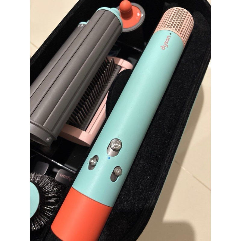 dyson airwrap สีลิมิเต็ด