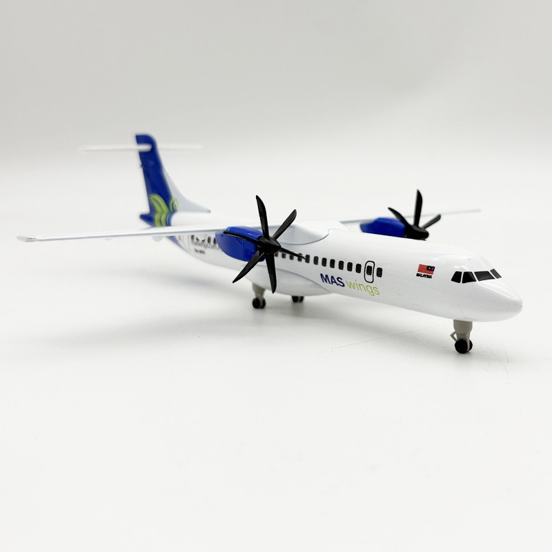 [20 cm] โมเดลเครื่องบิน New MAS มีใบพัด 2 ข้าง มีล้อ ขนาด 20 ซม. ทำด้วยเหล็ก มีฐานตั้งโชว์ให้ สวย งานคุณภาพ – ของสะสม ราคา ถูกที่สุด ดีลบีเคเค แกลเลอรีภาพที่ 3