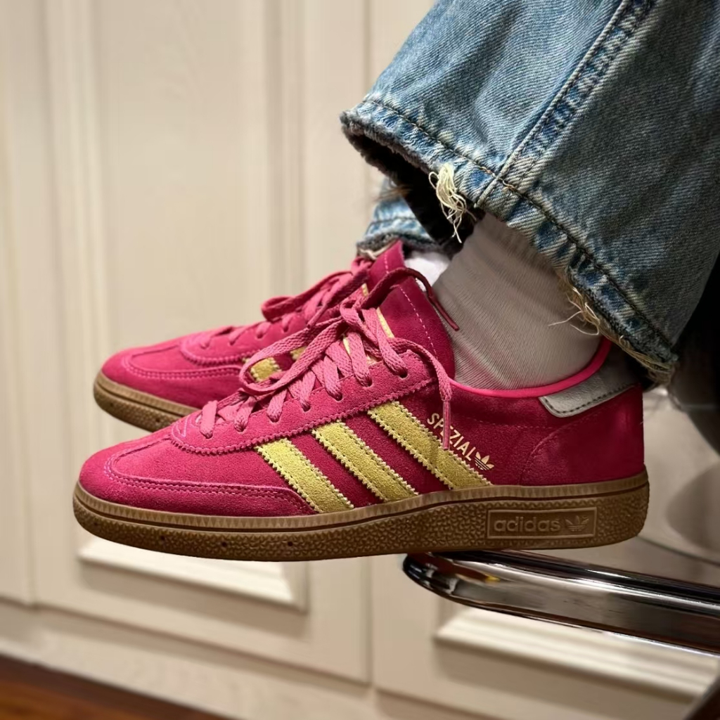 🎉รอพรีออเดอร์/ของแท้ 💯 🎉รองเท้ากีฬาสุดฮิตในตอนนี้ ADIDAS Originals HANDBALL SPEZIAL FV1227/IF4265