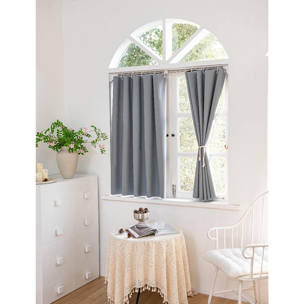 แนะนำ ผ้าม่าน ผ้าม่านตาไก่ ผ้าม่านกันรังสียูวี 100% ผ้าม่านกันแสงดีไซน์เรียบง่าย ผ้าม่านประตู ติดตั้งง่าย พร้อมจัดส่งทันที ราคาพิเศษ มีเก็บเงินปลายทาง