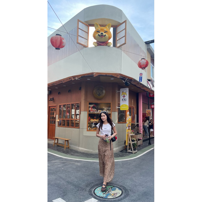 (ปล่อยต่อ) Flora lace long skirt  size : S สีน้ำตาล🎀🤎 กระโปรงยาวผ้าปัก - Swana