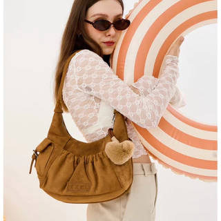 [ Best Seller ] KEEP รุ่น Velvet BAG กระเป๋าสะพาย กระเป๋าสะพายข้าง ผ้า Suede ผิวสัมผัสนิ่ม [มีบริการหลังการขาย]