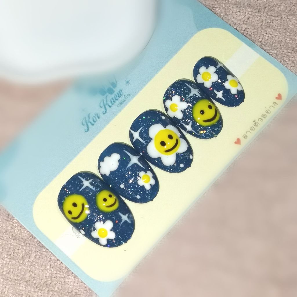 เล็บปลอมสำเร็จรูป(สีเจล100%)น้ำเงินยิ้มฟรีกาว+ตะไบ❌ไม่พร้อมรับของอย่ากดสั่งนะคะเห็นใจทางร้านด้วย❌