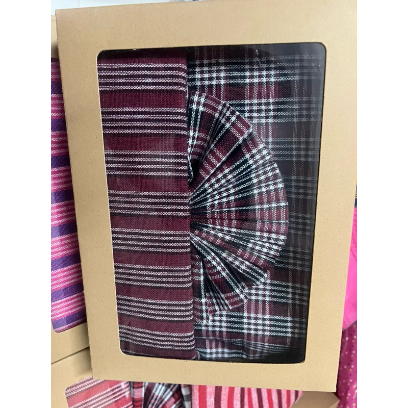 ผ้าขาวม้า+พับจีบใส่กล่อง ของฝากหรือที่ระลึกได้ ขนาด 80×190 cm แกะใช้งานได้จริง - รูปที่ 2