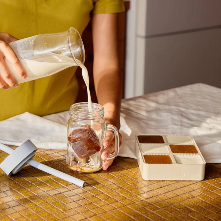 hako Large Silicone Ice Tray 6 cubes ถาดทำน้ำแข็งซิลิโคนแบบใหญ่ 6ก้อน thumbnail 8
